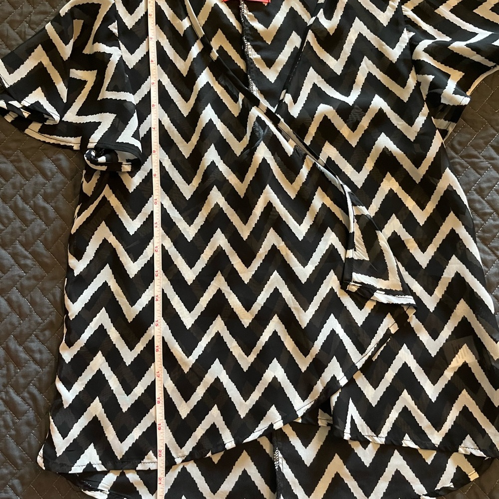Cardigans - Picture 3 of 7